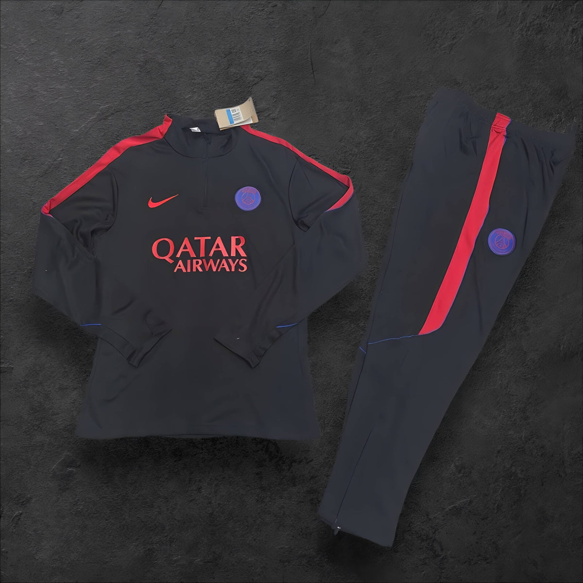 Paris Saint-Germain Nike Strike Training Tracksuit 2024/25 - Black/Red