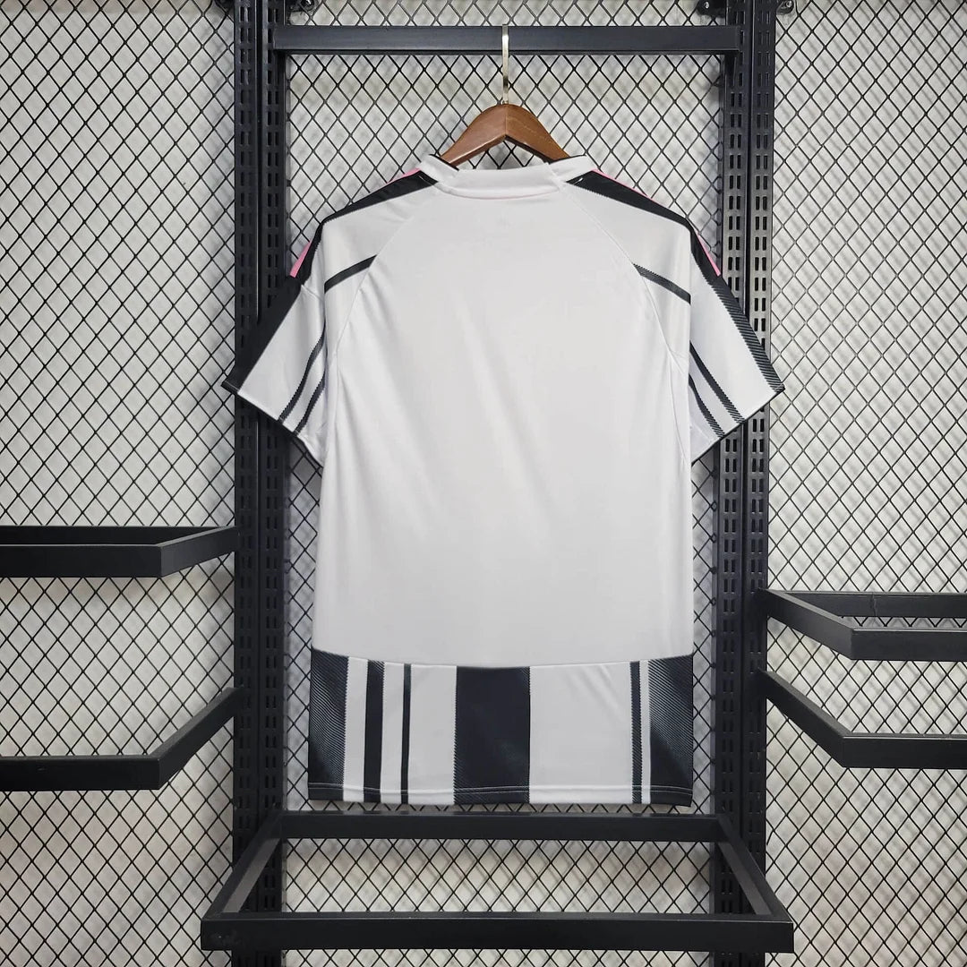 Juventus Home Football Jersey 2026
